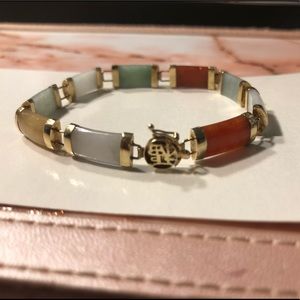 Vintage 14K yellow gold 584  jade bracelet